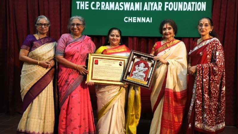 Vocalist Sowmya receives Saraswathi Puraskaram from C.P. Ramaswami Aiyar Foundation